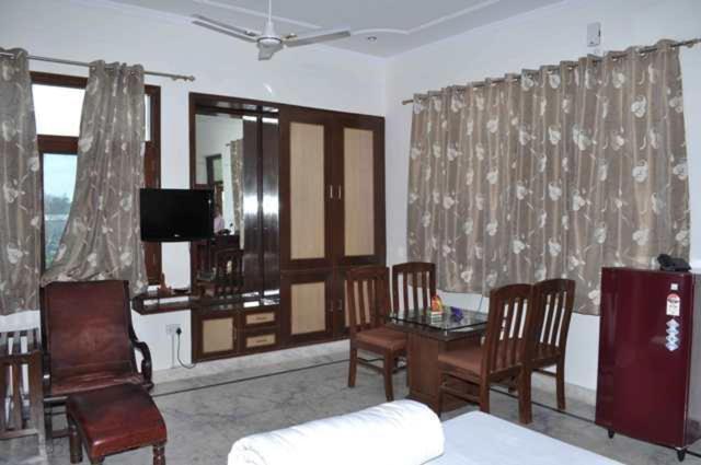 Shivanta Residency Hotel Rishīkesh Quarto foto